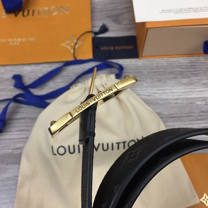 Louis Vuitton Belt 40MM LVB00034